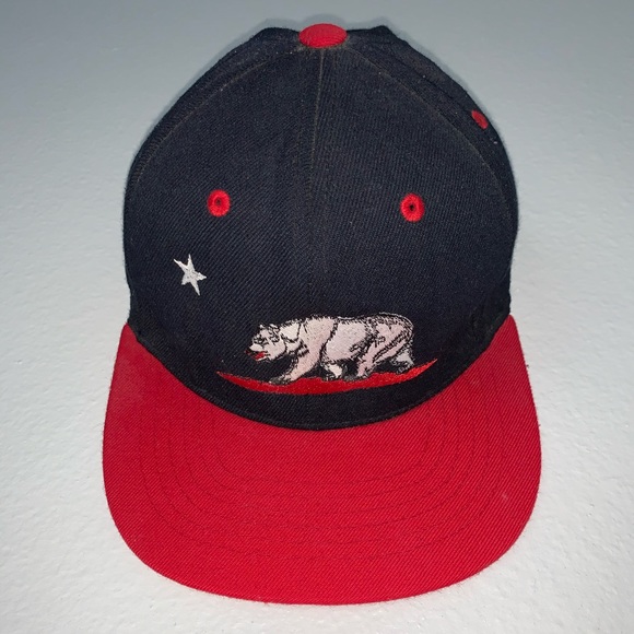 MENS SNAPBACK HAT - Picture 1 of 2